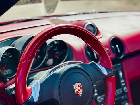 Used 2011 Porsche Boxster Spyder image 15