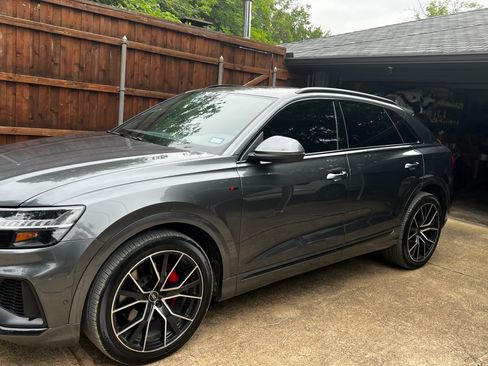 Used 2021 Audi Q8 Premium Plus w/ Premium Plus Package AWD/4WD image 8