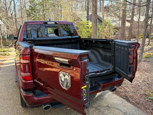 Used 2022 RAM 1500 Limited AWD/4WD image 5
