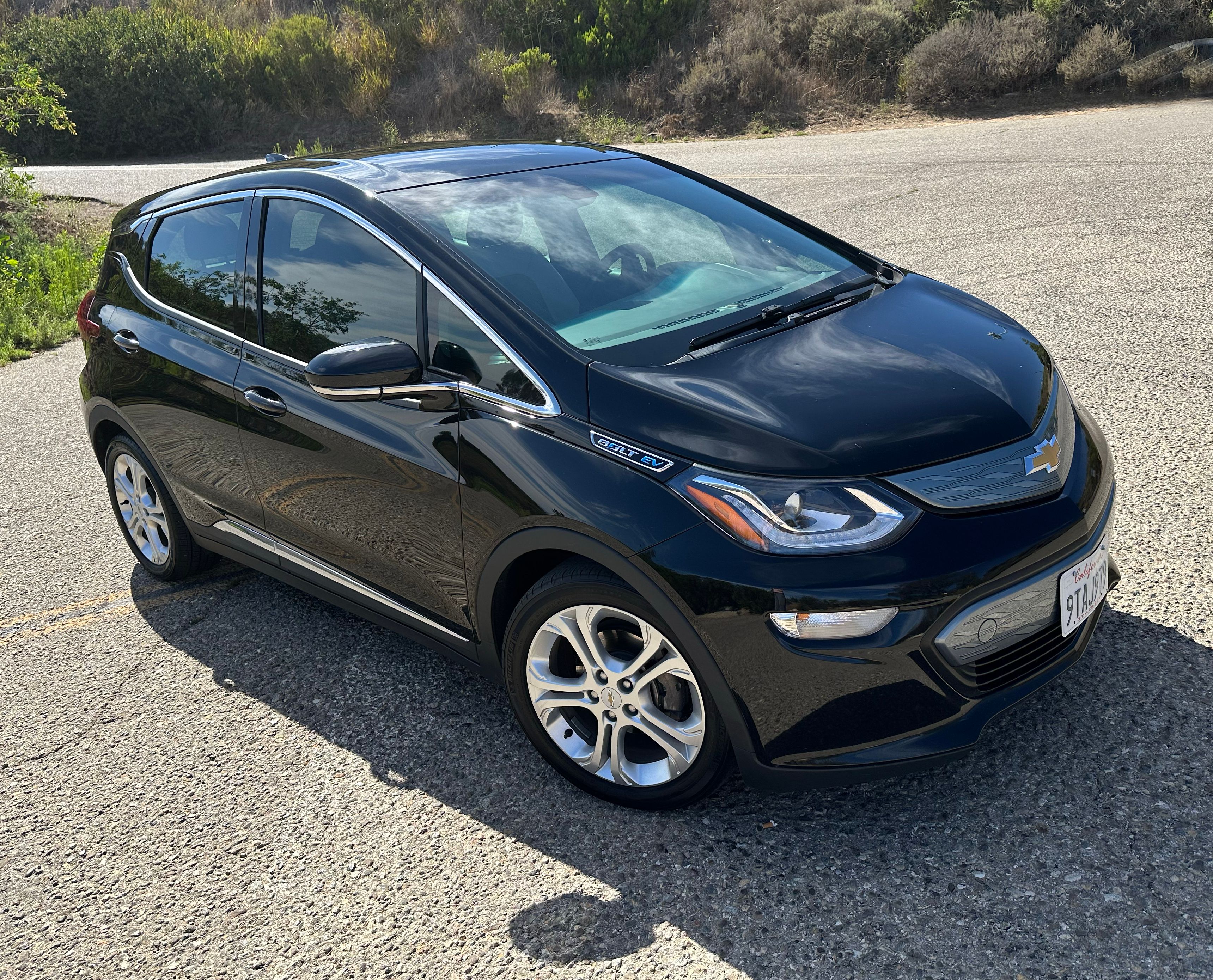 Used 2019 Chevrolet Bolt LT FWD image 6