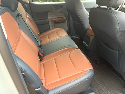 Used 2024 Ford Maverick Lariat w/ 4K Tow Package AWD/4WD image 6
