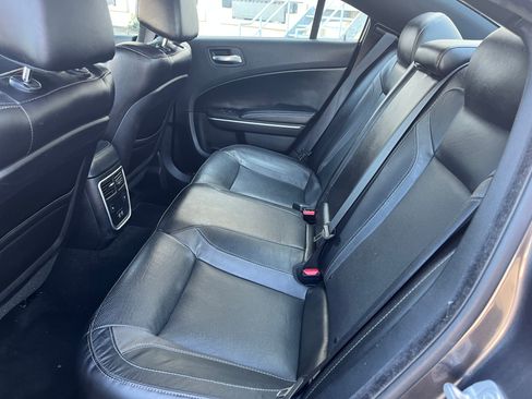Used 2021 Dodge Charger SXT w/ Leather Interior Group image 6