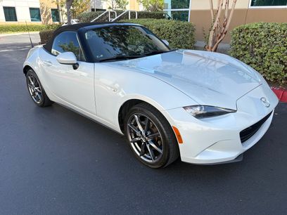 Used 2016 MAZDA MX-5 Miata Grand Touring