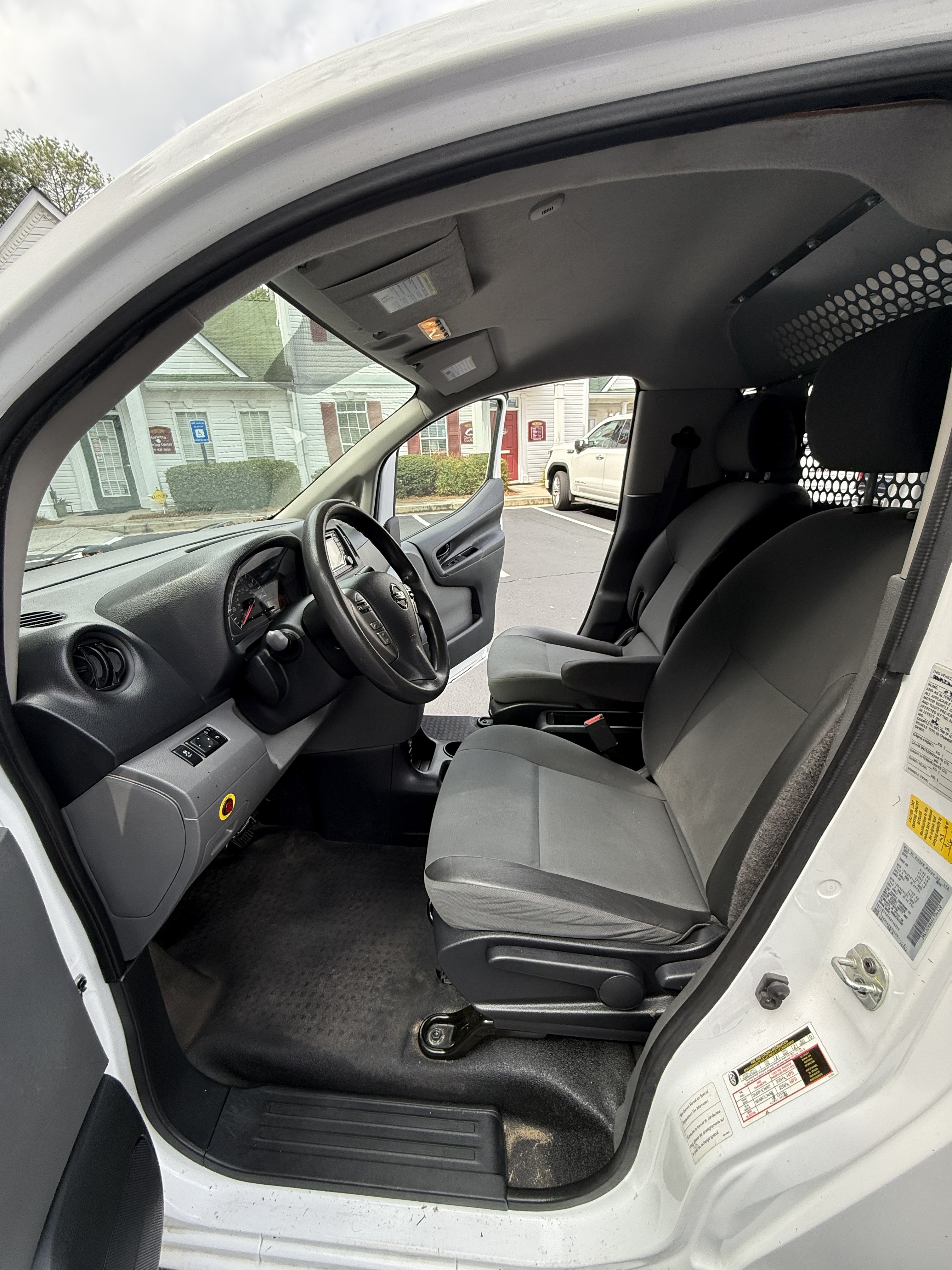 Used 2019 Nissan NV200 SV FWD image 21