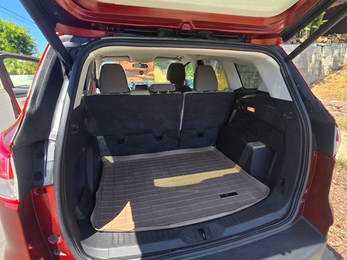 Used 2016 Ford Escape SE w/ Equipment Group 201A FWD image 5