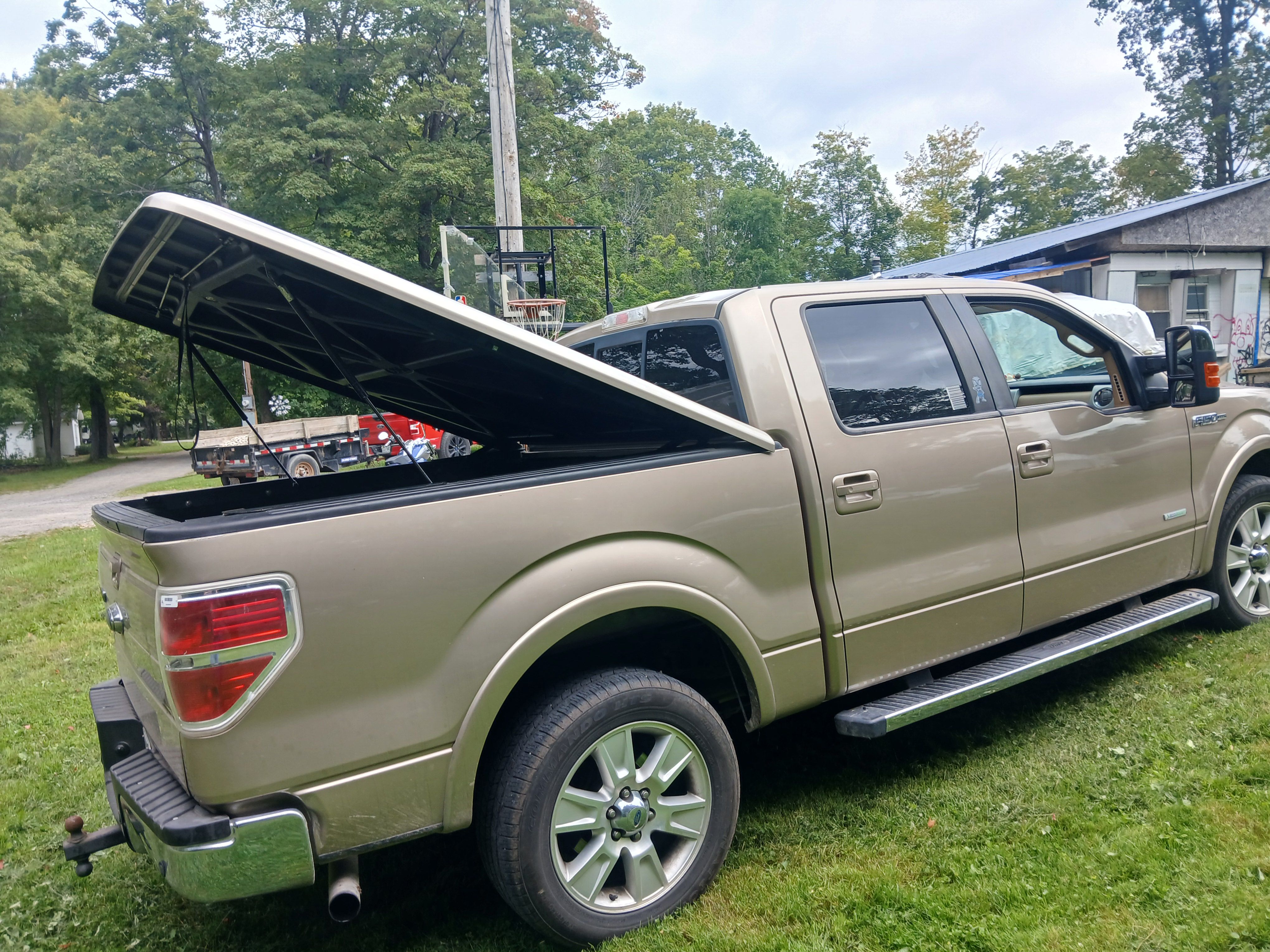 Used 2013 Ford F150 Lariat w/ Luxury Equipment Group RWD image 8