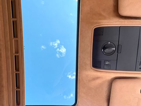 Used 2004 Porsche Cayenne Turbo image 16