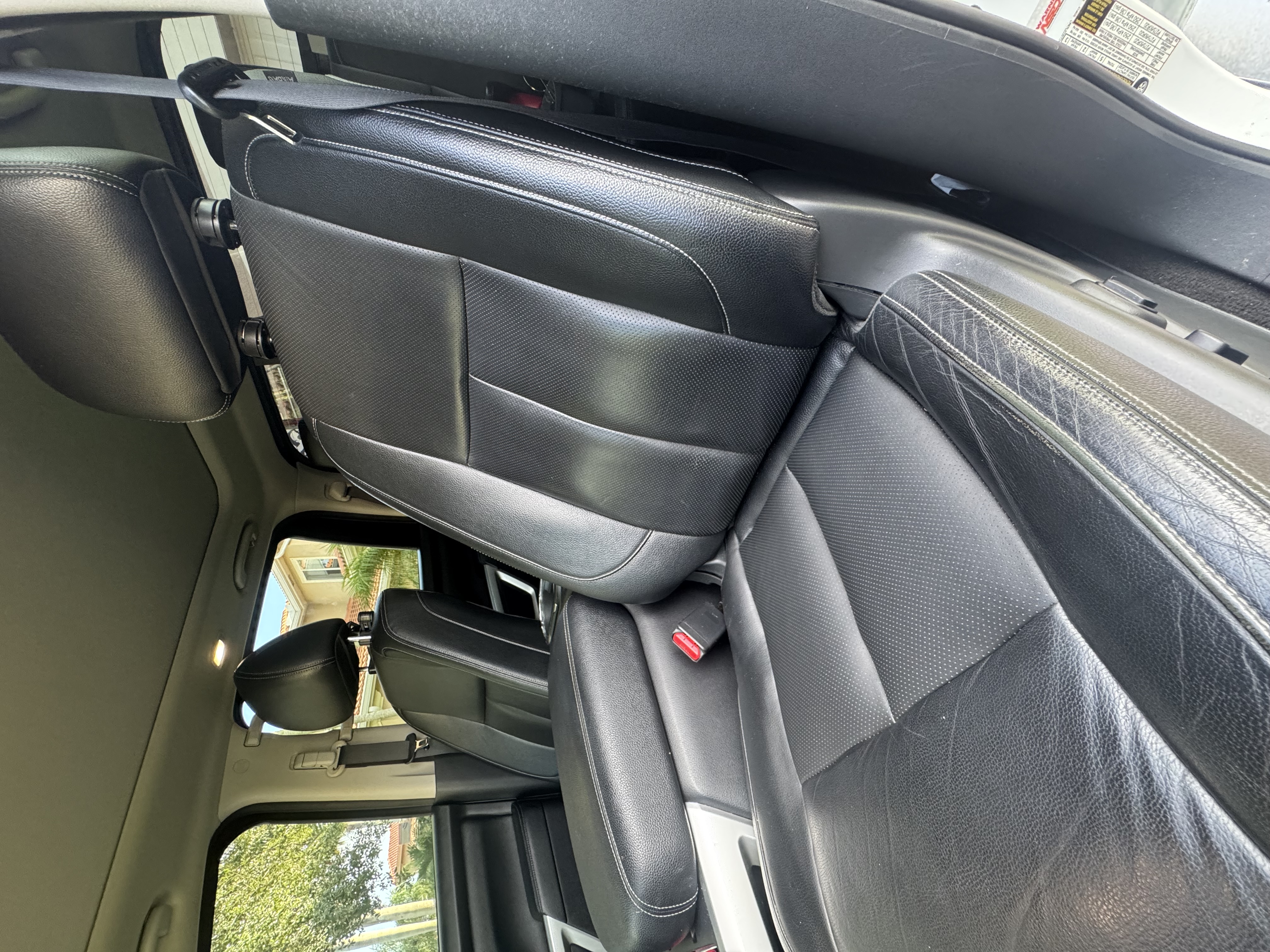 Used 2020 Nissan Titan SL w/ Moonroof Package AWD/4WD image 13