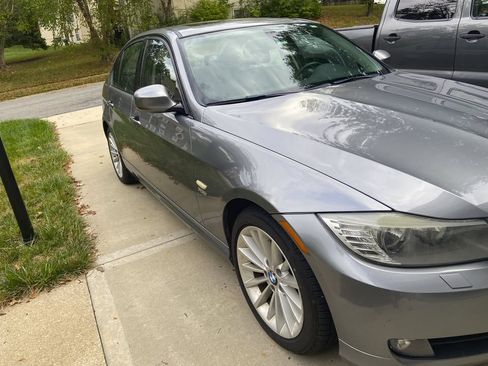 Used 2011 BMW 328i xDrive Sedan image 5