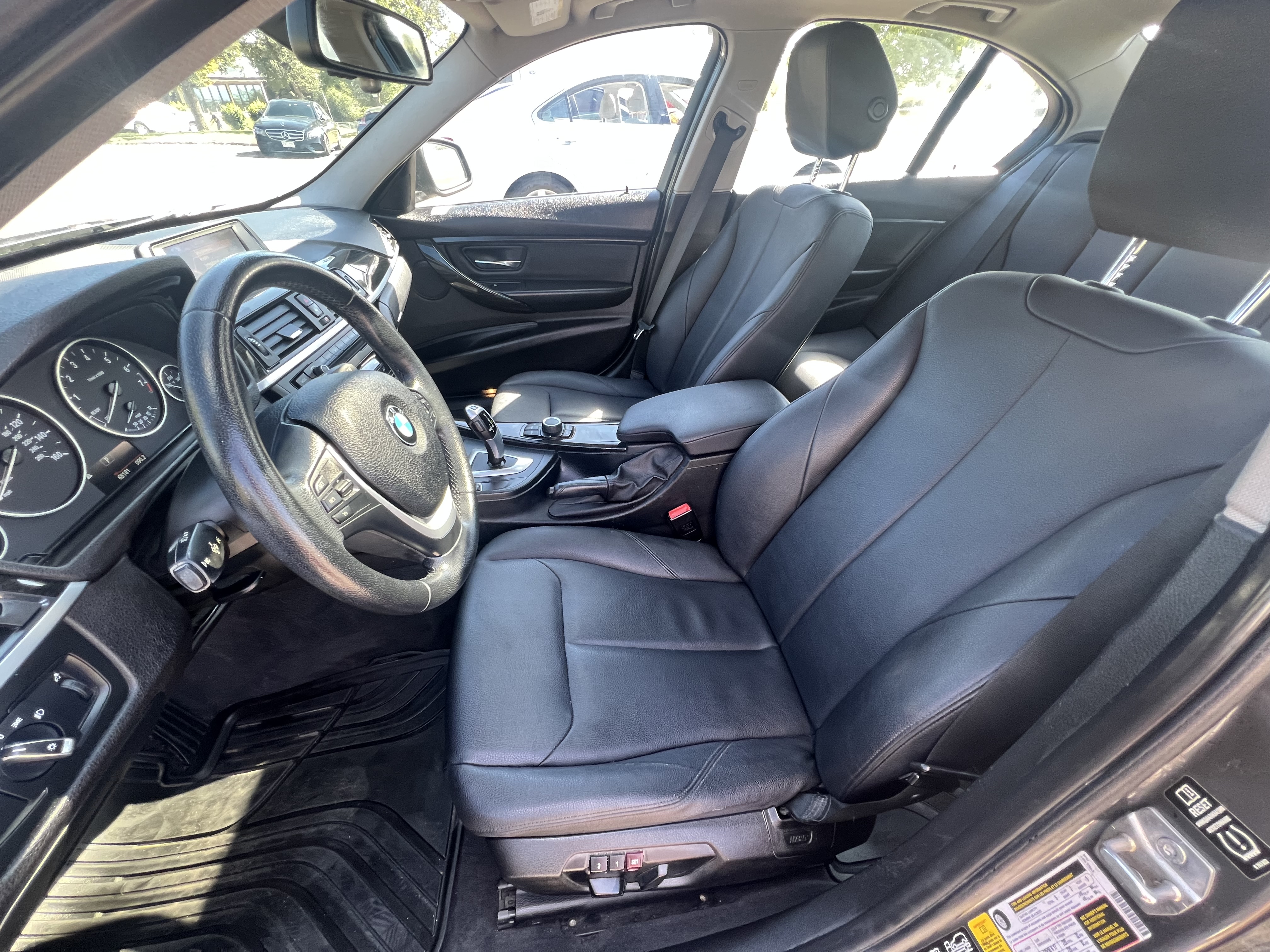Used 2015 BMW 328i xDrive Sedan AWD/4WD image 16