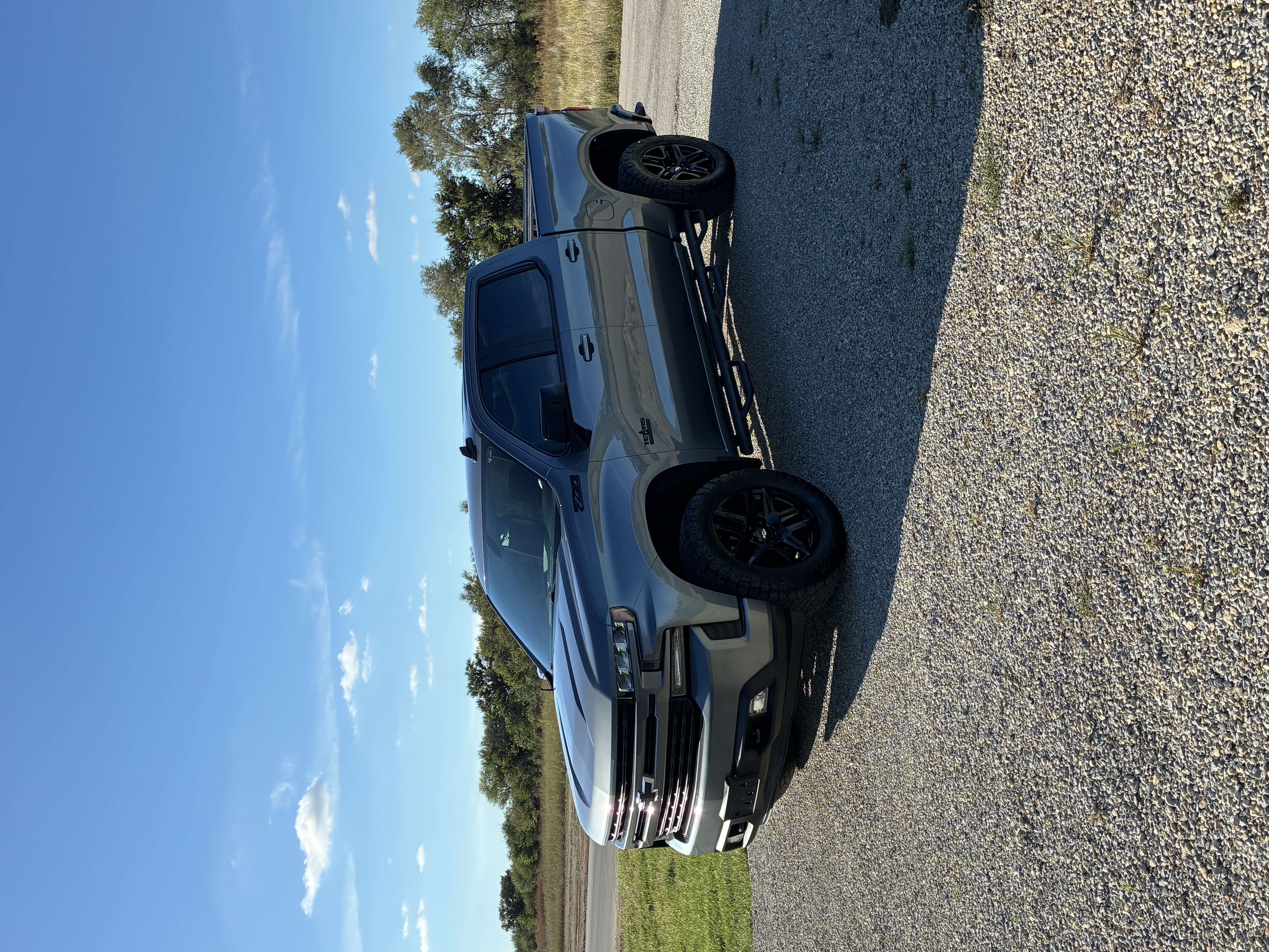 Used 2020 Chevrolet Silverado 1500 RST w/ Texas Edition AWD/4WD image 1