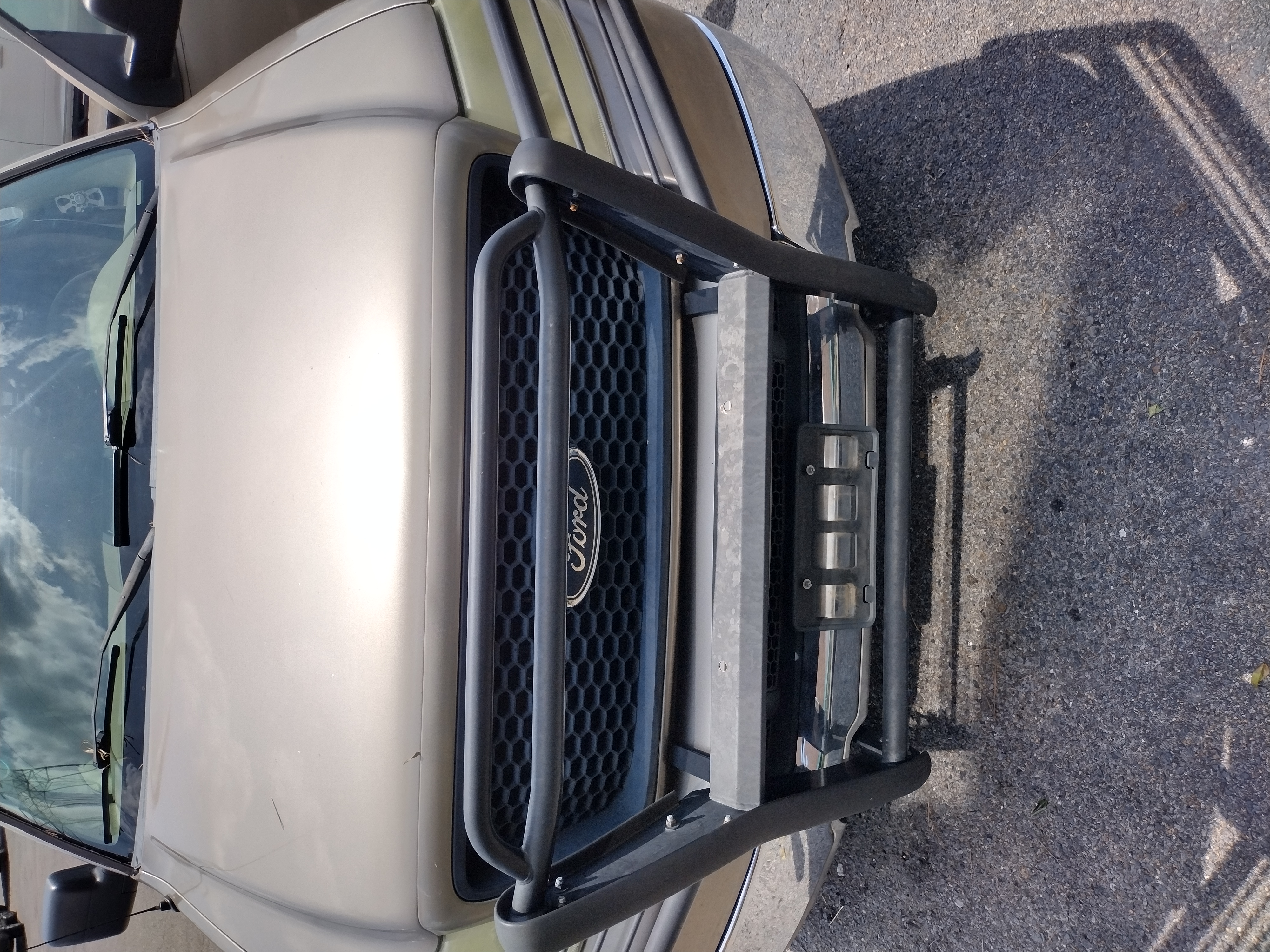 Used 2005 Ford F150 XLT RWD image 2
