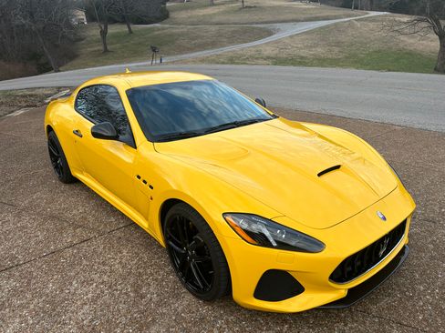 Used 2018 Maserati GranTurismo MC image 6