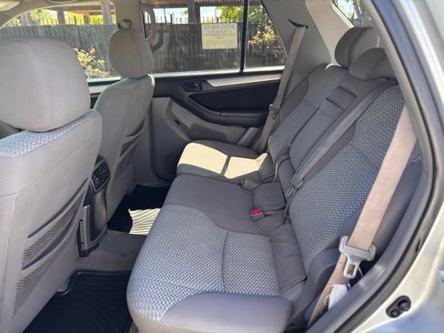 Used 2006 Toyota 4Runner Sport image 11