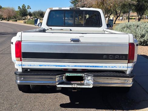 Used 1996 Ford F350 2WD Crew Cab image 13