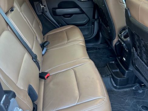 Used 2021 Jeep Wrangler Unlimited Rubicon image 18