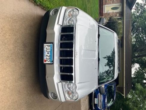 Used 2006 Jeep Grand Cherokee Limited w/ Trailer Tow Group IV AWD/4WD image 6