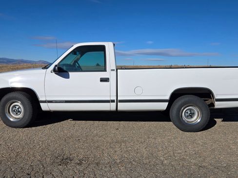 Used 1996 Chevrolet Silverado 1500 2WD Regular Cab image 8