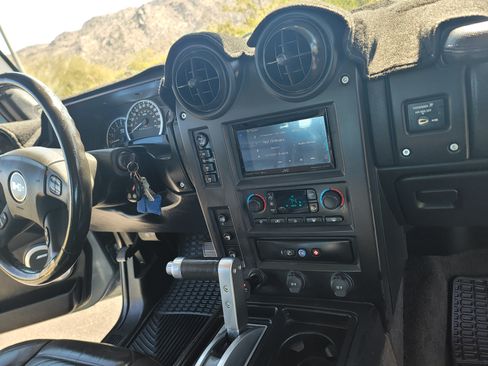 Used 2007 HUMMER H2 SUT image 16