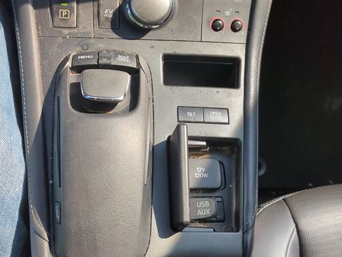 Used 2012 Lexus CT 200h Premium w/ F Sport Special Edition image 21