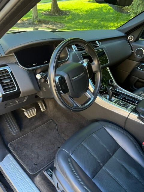 Used 2022 Land Rover Range Rover Sport HSE Dynamic AWD/4WD image 9