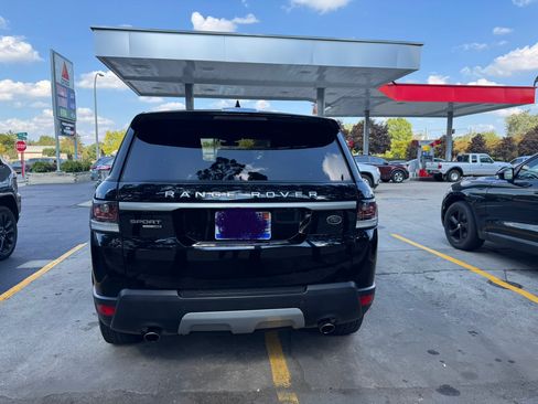 Used 2017 Land Rover Range Rover Sport HSE image 12