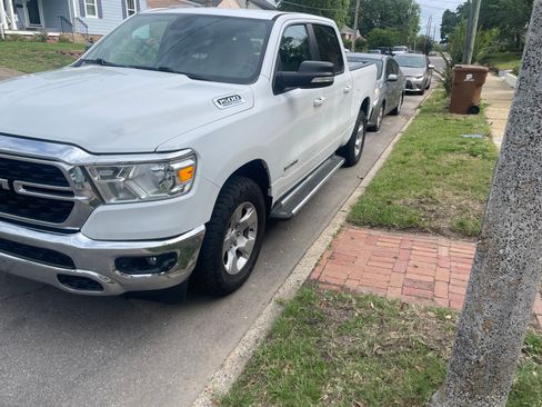 Used 2022 RAM 1500 Big Horn RWD image 1