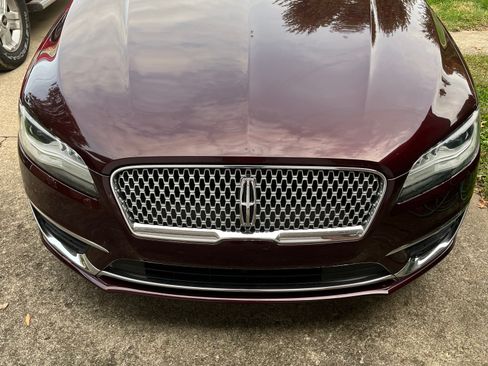 Used 2017 Lincoln MKZ Reserve w/ Climate Package image 2