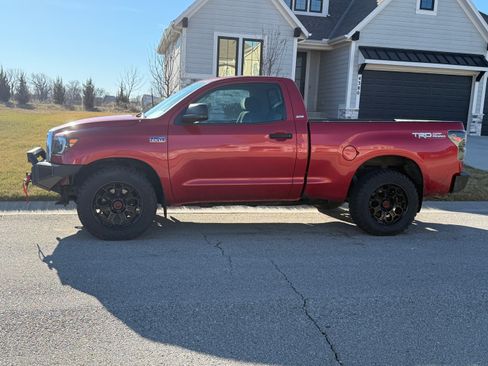 Used 2012 Toyota Tundra 4x4 Regular Cab w/ TRD Off-Road Pkg image 2