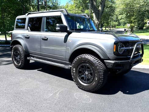 Used 2023 Ford Bronco Wildtrak AWD/4WD image 1