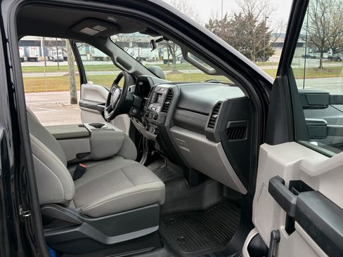 Used 2020 Ford F250 XL w/ XL Value Package image 9