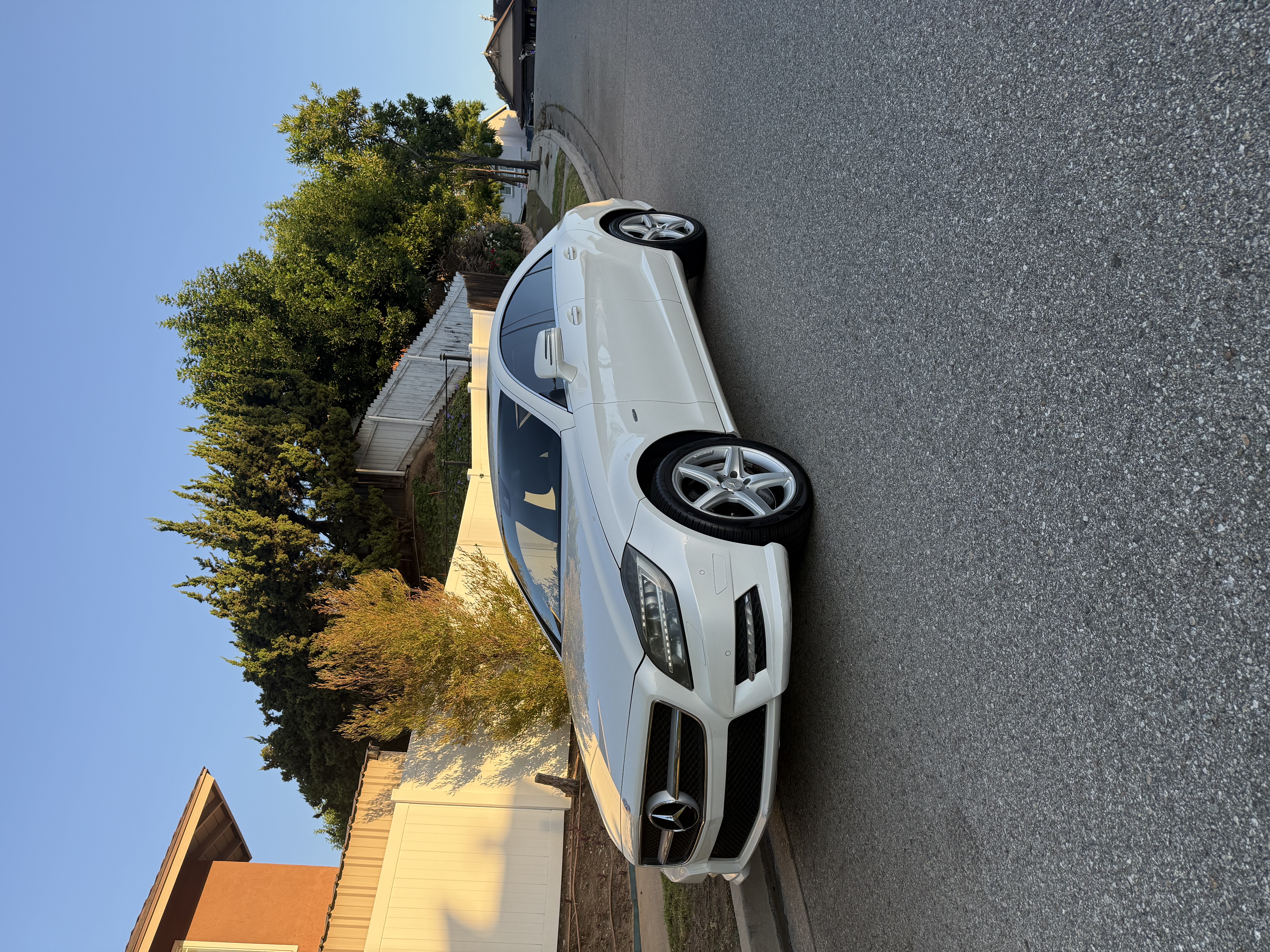 Used 2012 Mercedes-Benz CLS 550 image 5