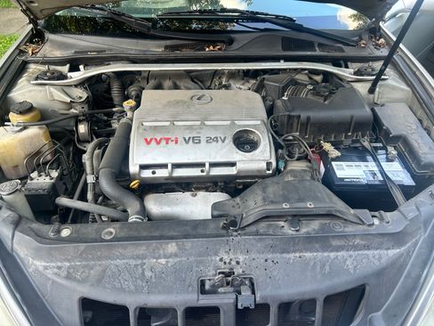 Used 2003 Lexus ES 330 w/ Premium Pkg FWD image 13