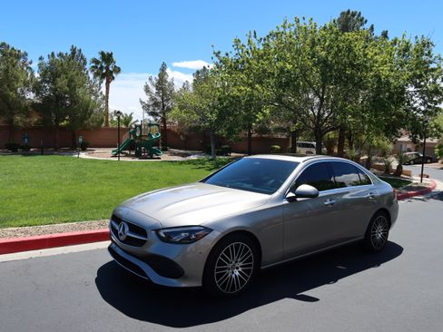 Used 2024 Mercedes-Benz C 300 Sedan image 13