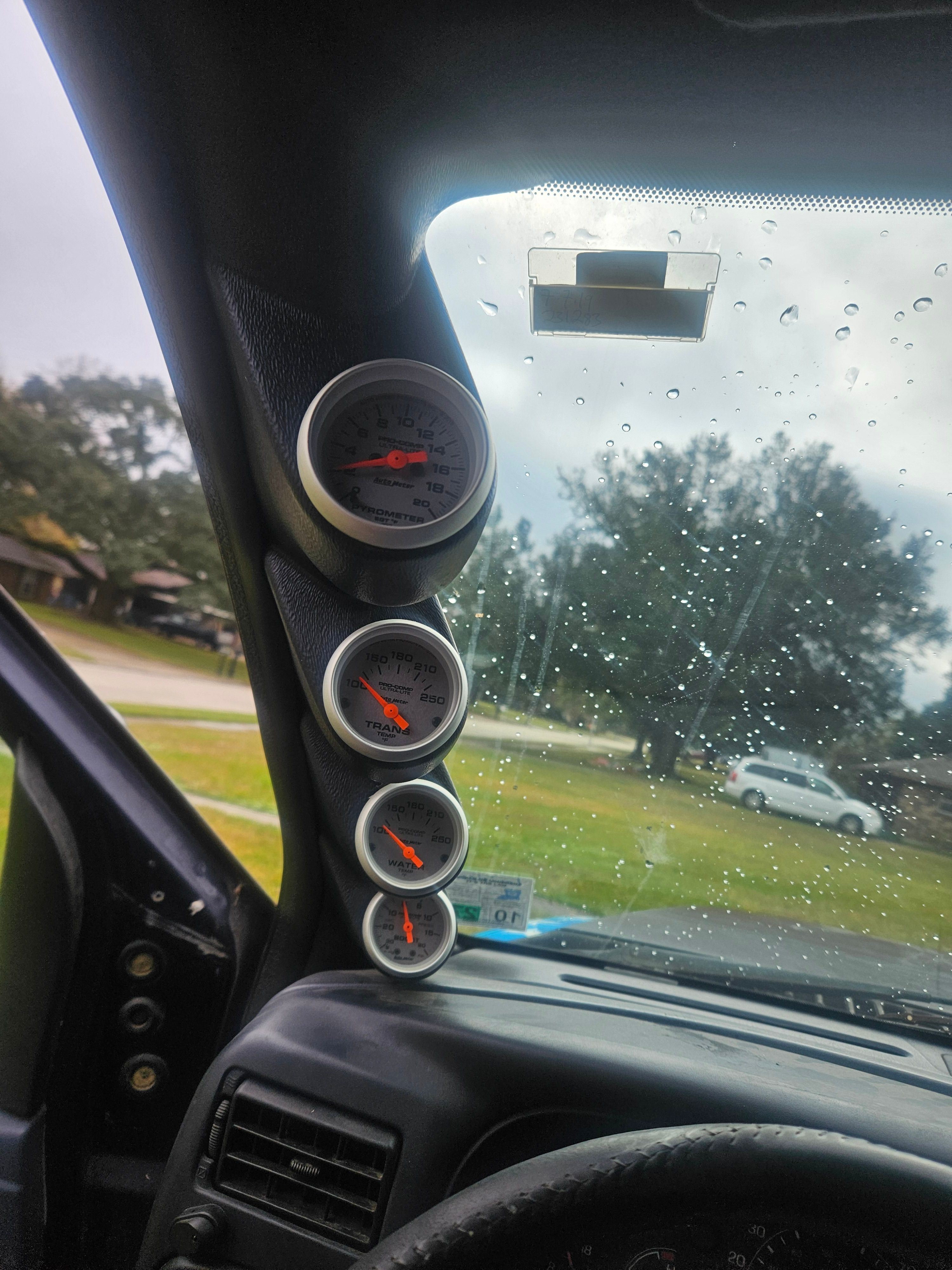 Used 2000 Ford Excursion XLT AWD/4WD image 21