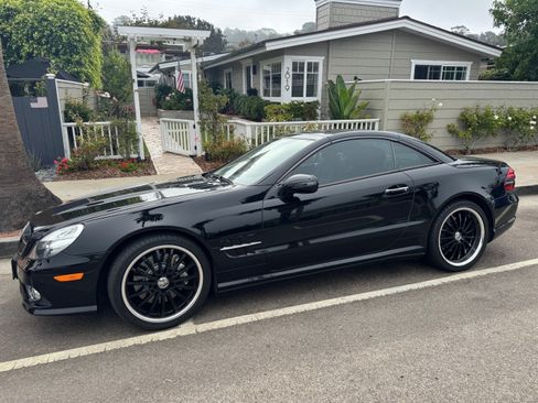 Used 2009 Mercedes-Benz SL 550 SL 550 Roadster 2D image 2