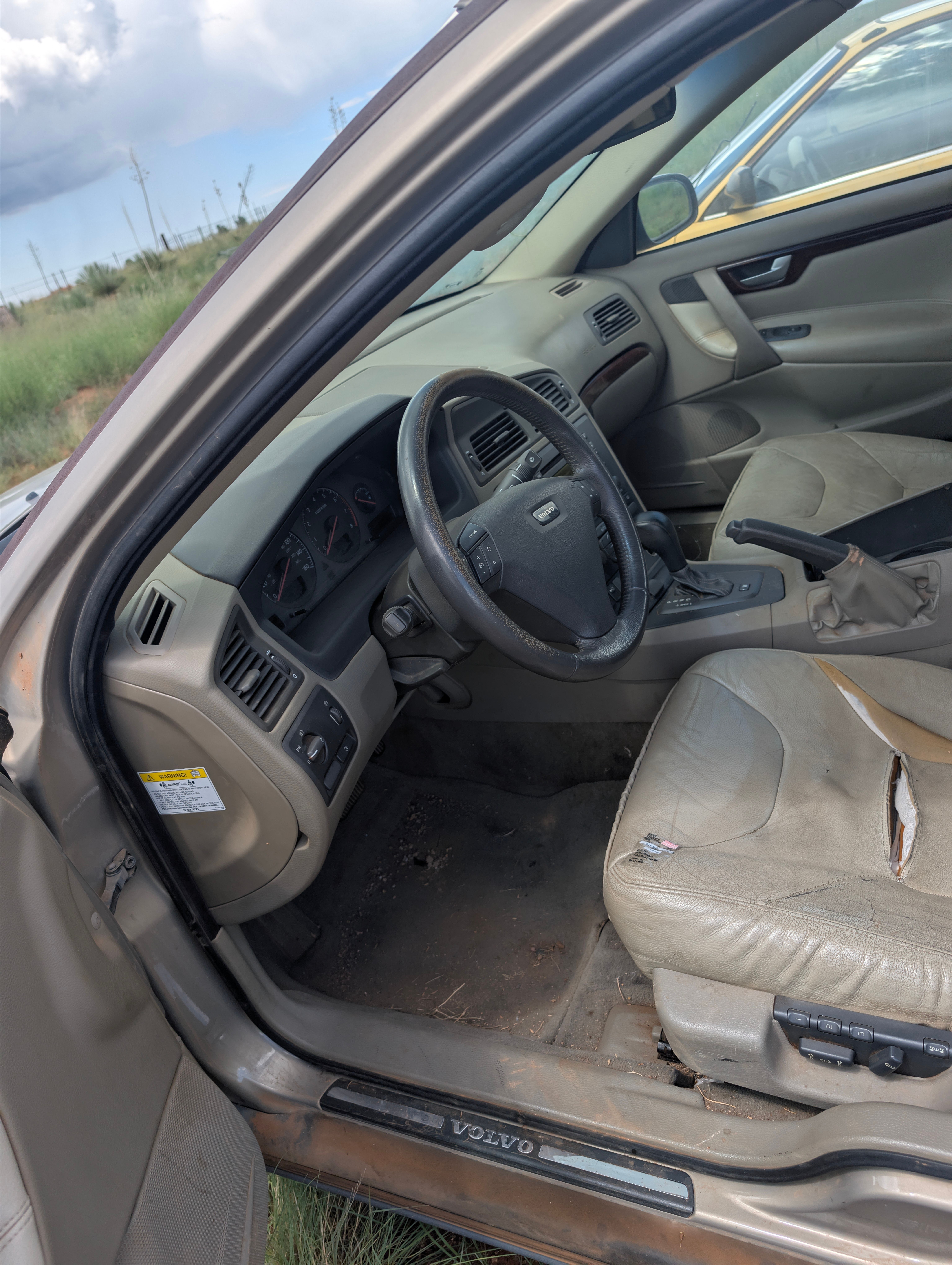 Used 2001 Volvo S60 2.4T FWD image 9
