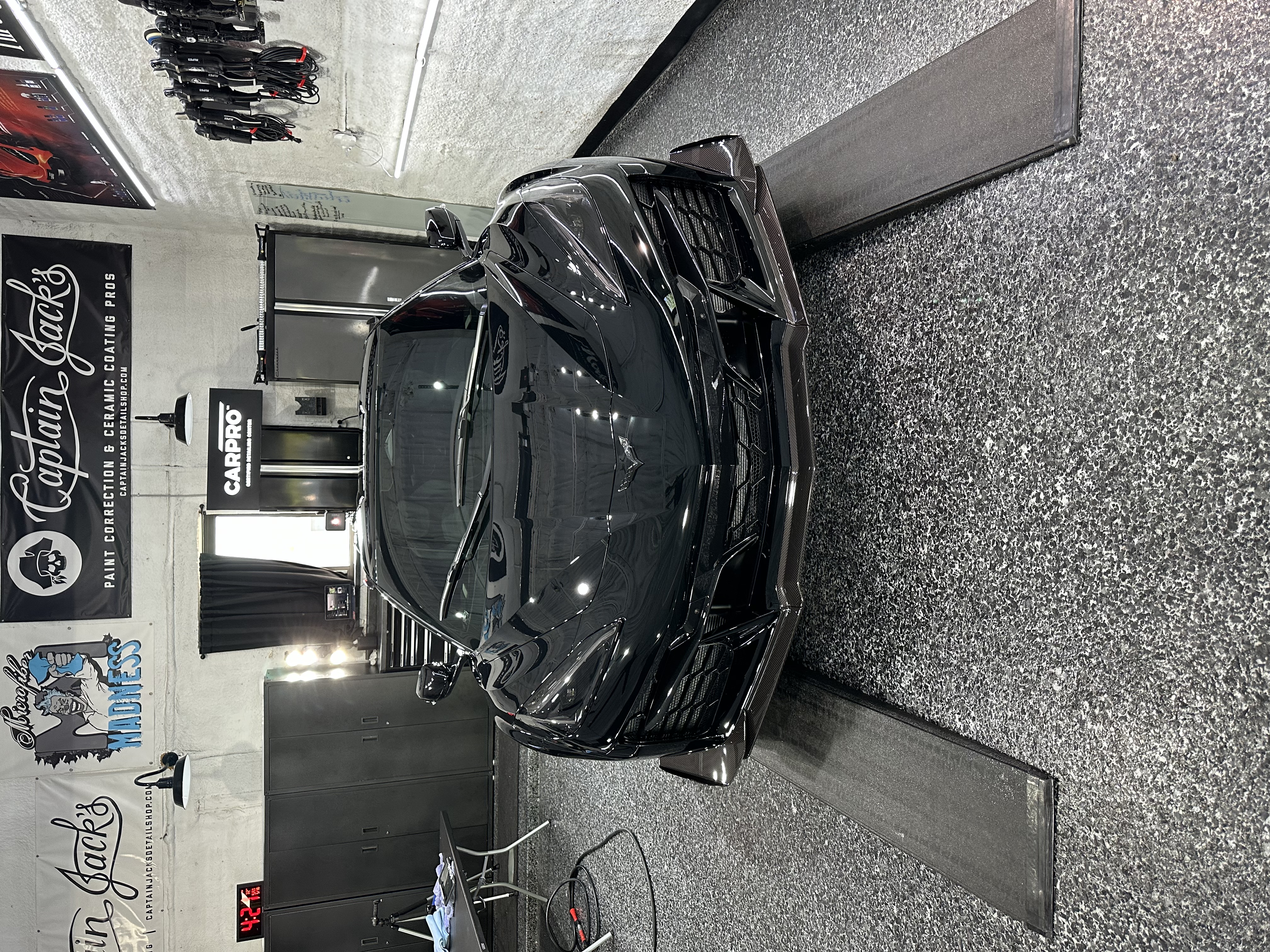 Used 2024 Chevrolet Corvette Z06 w/ Z07 Performance Package RWD image 2
