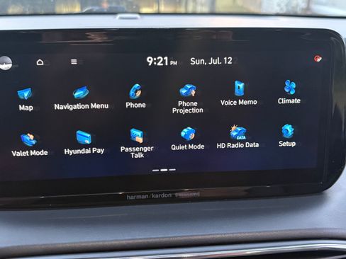 Used 2023 Hyundai Santa Fe SEL w/ Premium Package FWD image 14