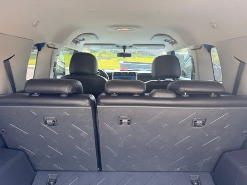 Used 2008 Toyota FJ Cruiser 2WD image 13