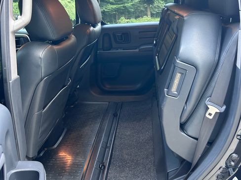 Used 2014 Honda Ridgeline Sport image 9