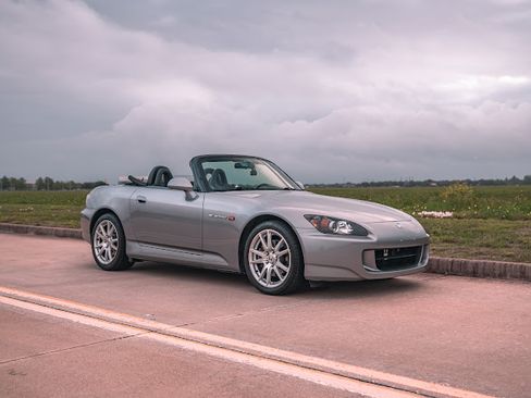 Used 2005 Honda S2000 image 6
