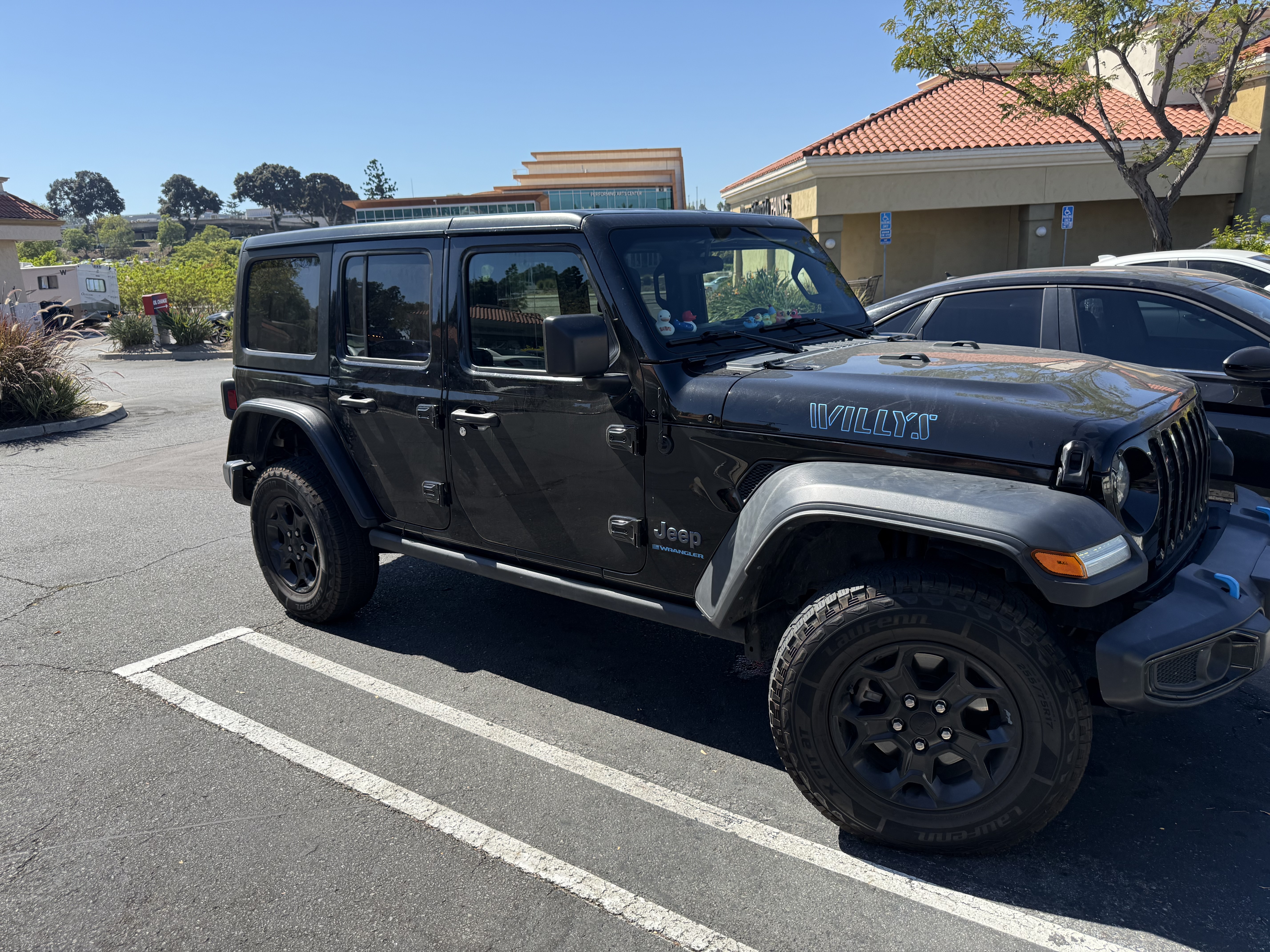 Used 2023 Jeep Wrangler Unlimited AWD/4WD image 12
