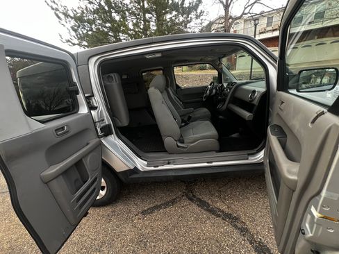Used 2011 Honda Element EX image 6