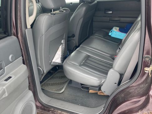 Used 2004 Dodge Durango Limited w/ Trailer Tow Group image 10