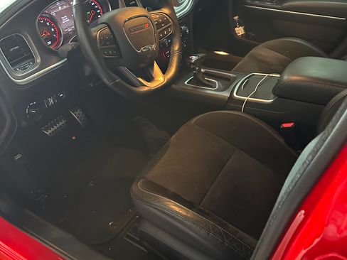 Used 2022 Dodge Charger Scat Pack RWD image 4