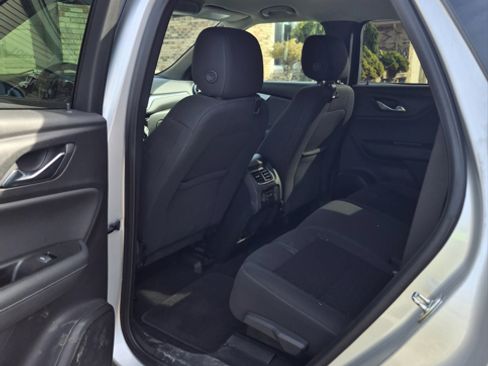 Used 2020 Chevrolet Blazer LT image 9
