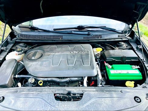 Used 2015 Chrysler 200 C w/ Navigation & Sound Group I image 6