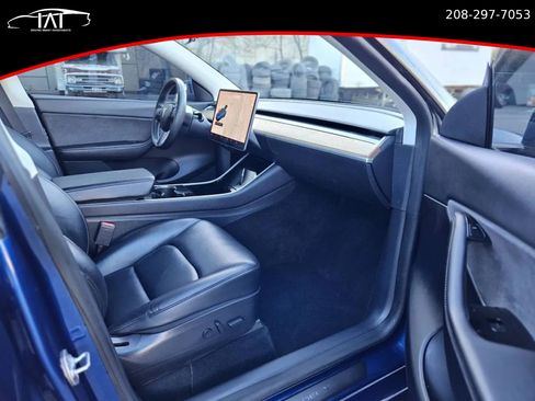 Used 2020 Tesla Model Y Long Range image 14