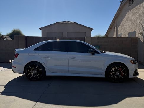 Used 2019 Audi RS 3 w/ Technology Package image 9